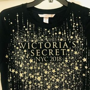 RARE NYC 2018 Victoria’s Secret TShirt